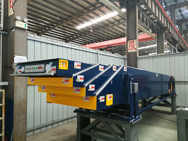 平臺升降式皮帶伸縮輸送機